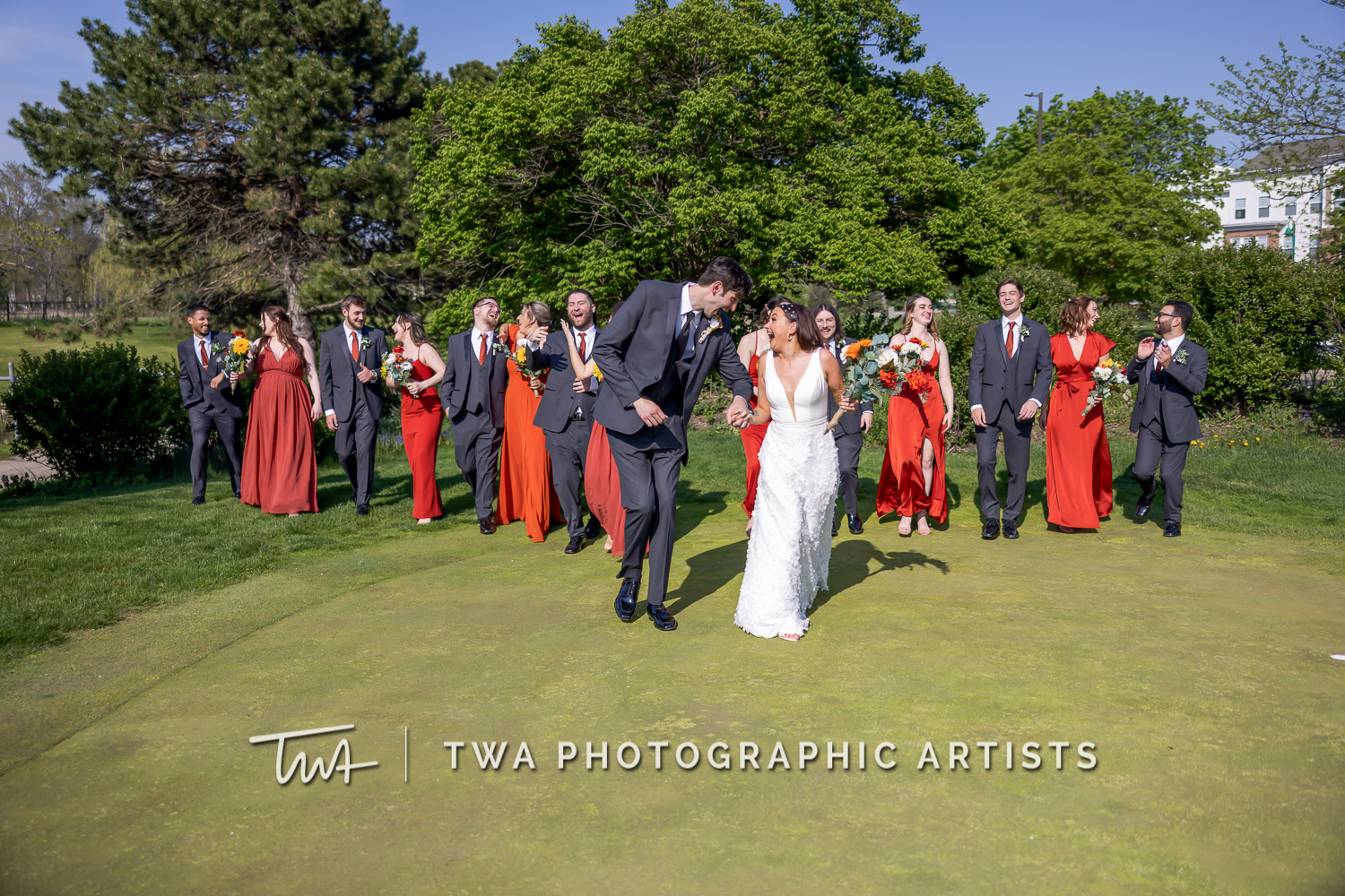 Putting Green Photo Op | Wedding Gallery