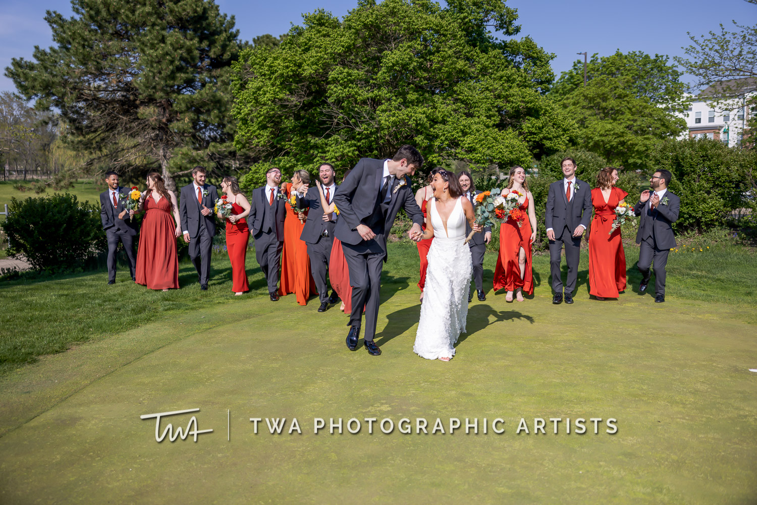 Putting Green  Photo Op | Wedding Gallery