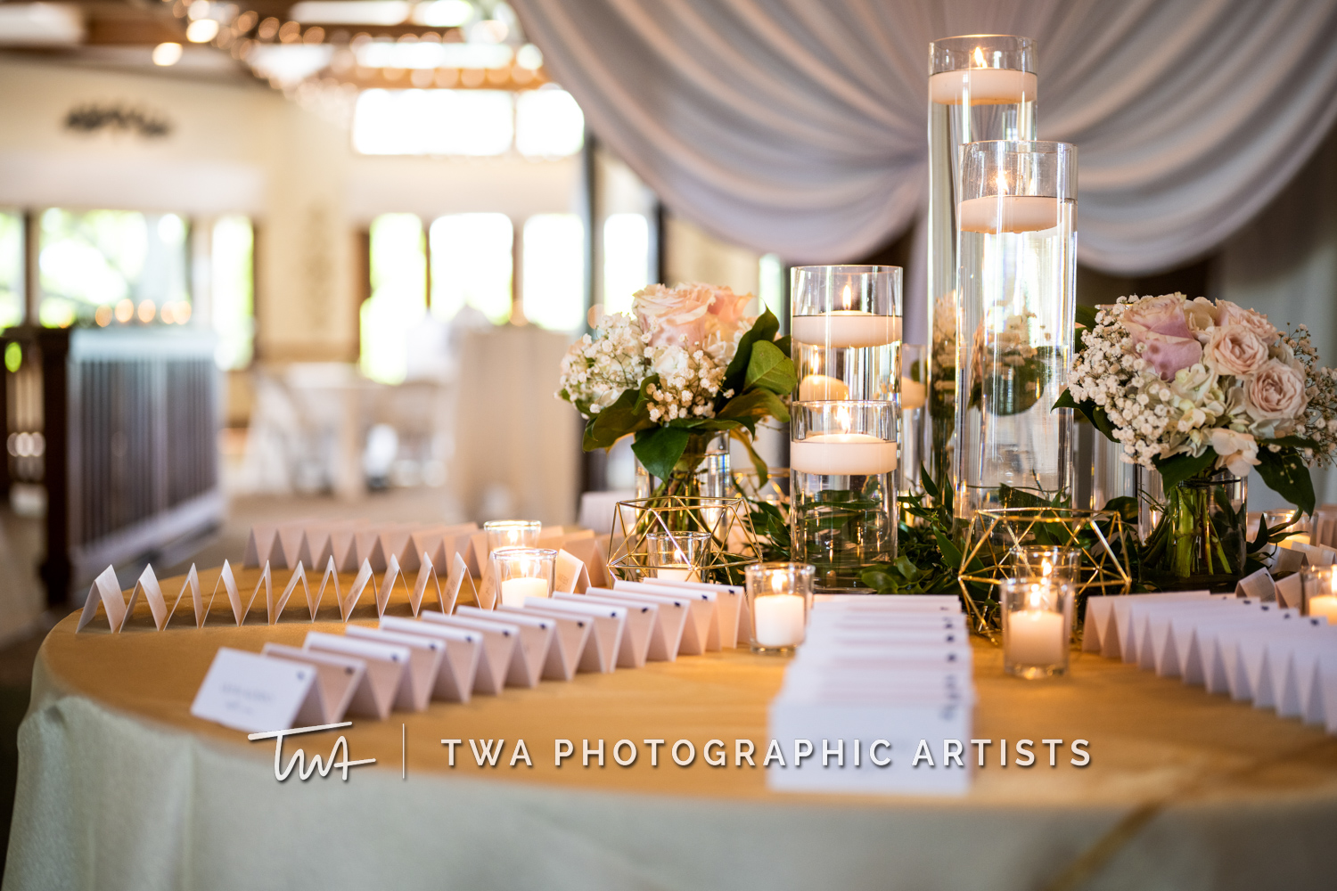 Lobby Looking into Grill  | Wedding Gallery
